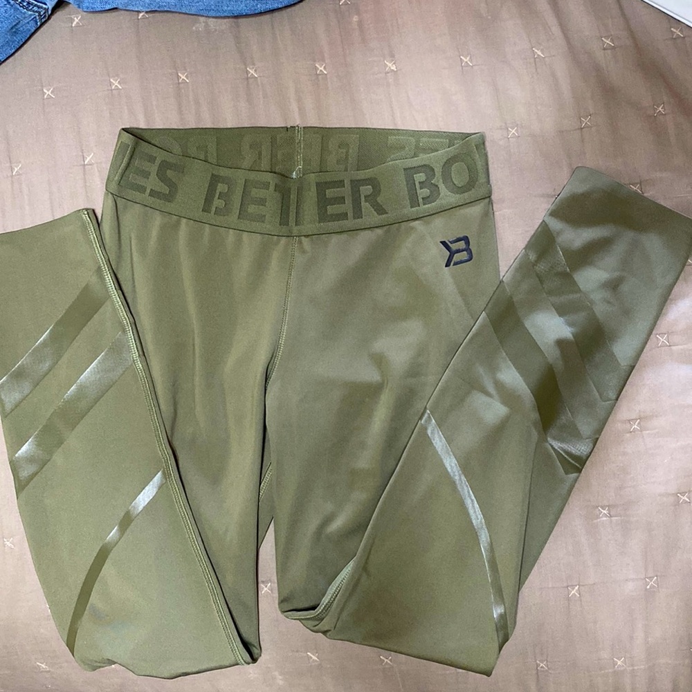 Better Bodies olive green legging- M